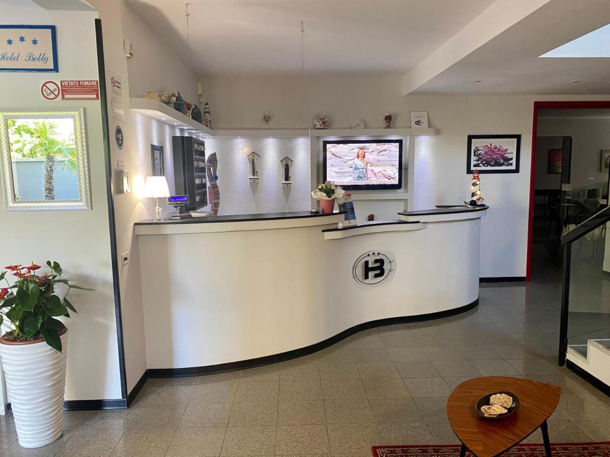 Hotel Betty Rimini Luaran gambar