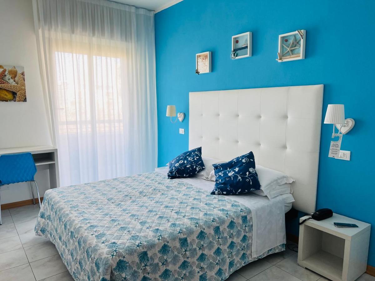 Hotel Betty Rimini Luaran gambar