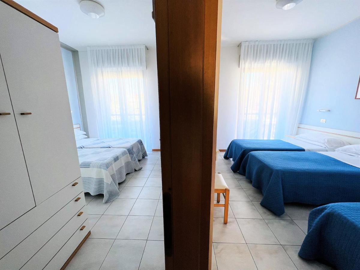 Hotel Betty Rimini Luaran gambar
