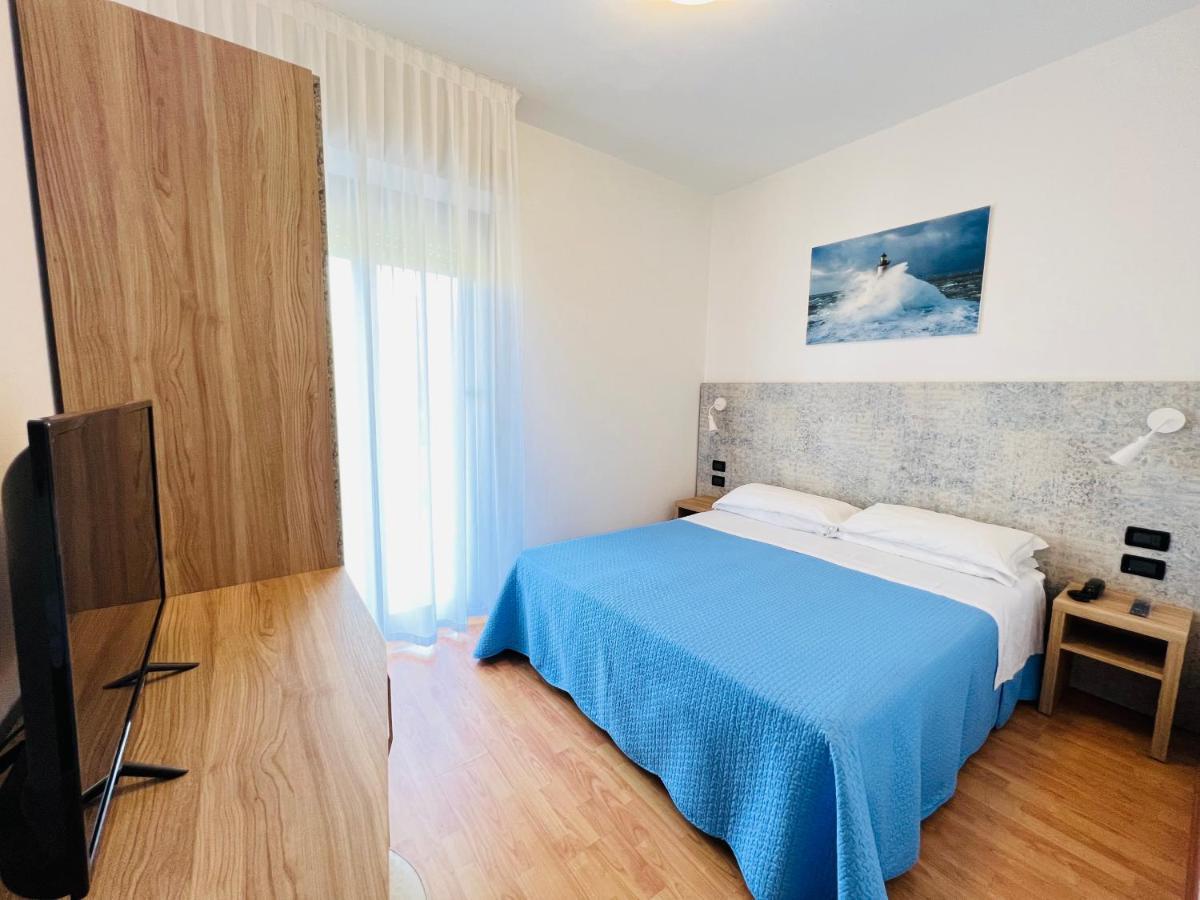 Hotel Betty Rimini Luaran gambar