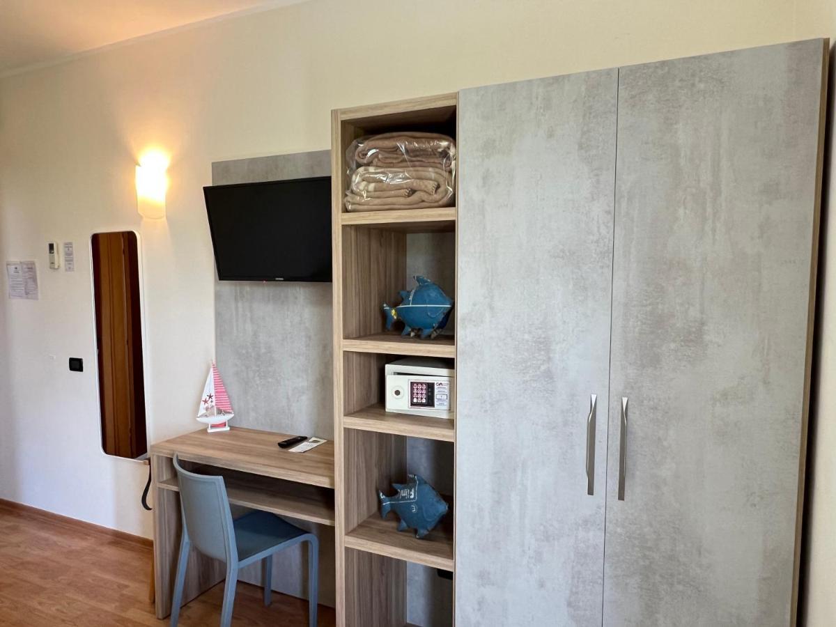Hotel Betty Rimini Luaran gambar